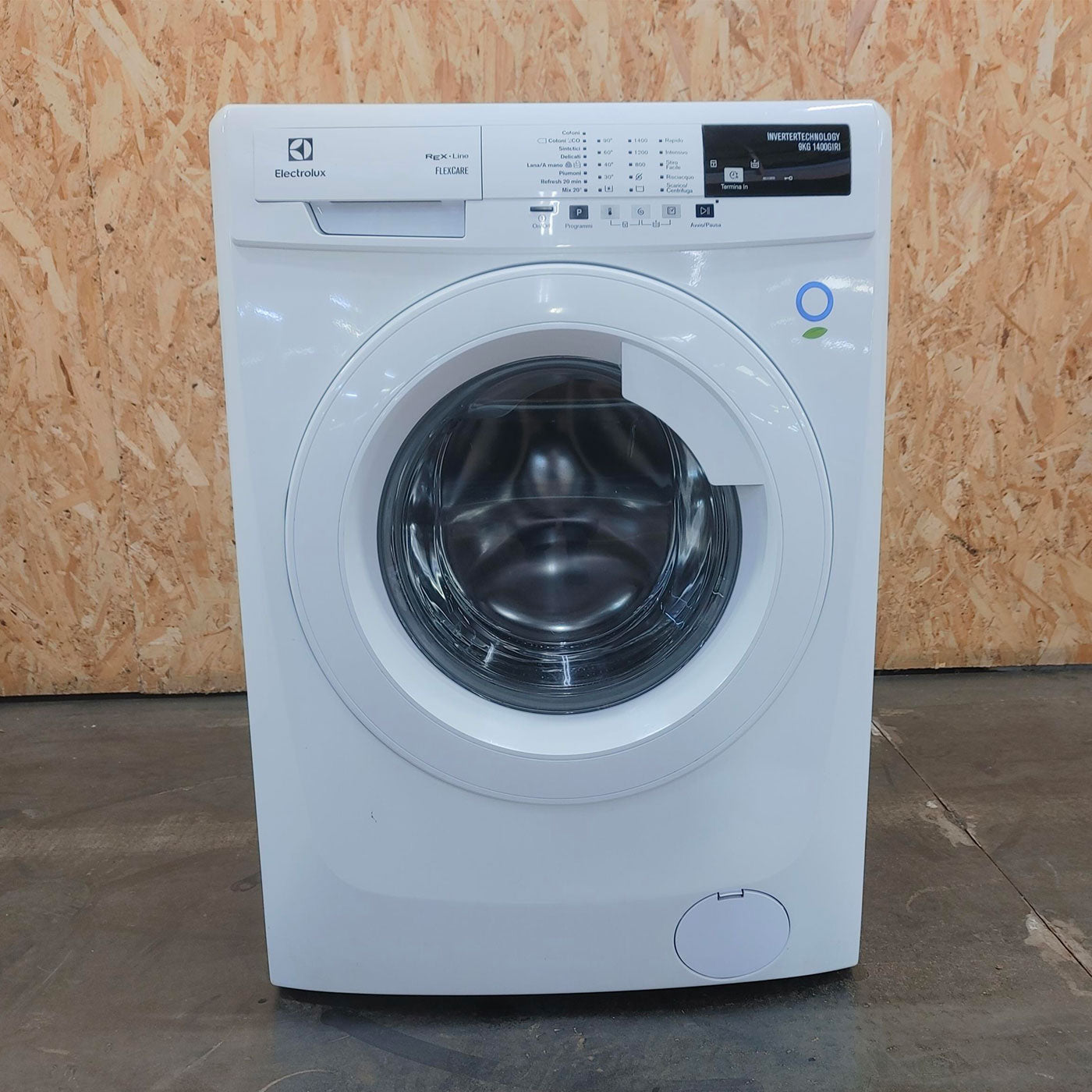 Lavatrice Electrolux RWF1495BW Carica frontale 9 kg 1400 Giri/min Bianco