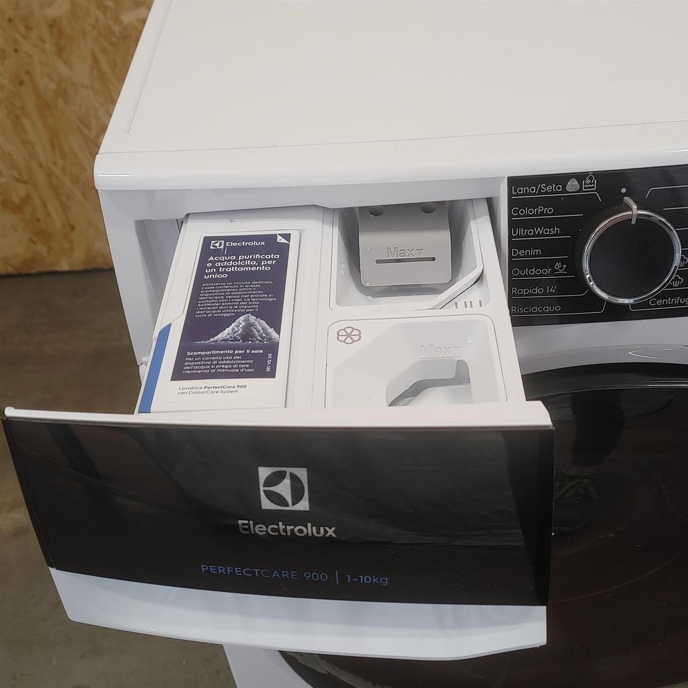 Electrolux EW9F161BF lavatrice Caricamento frontale 10 kg 1551 Giri/min Bianco