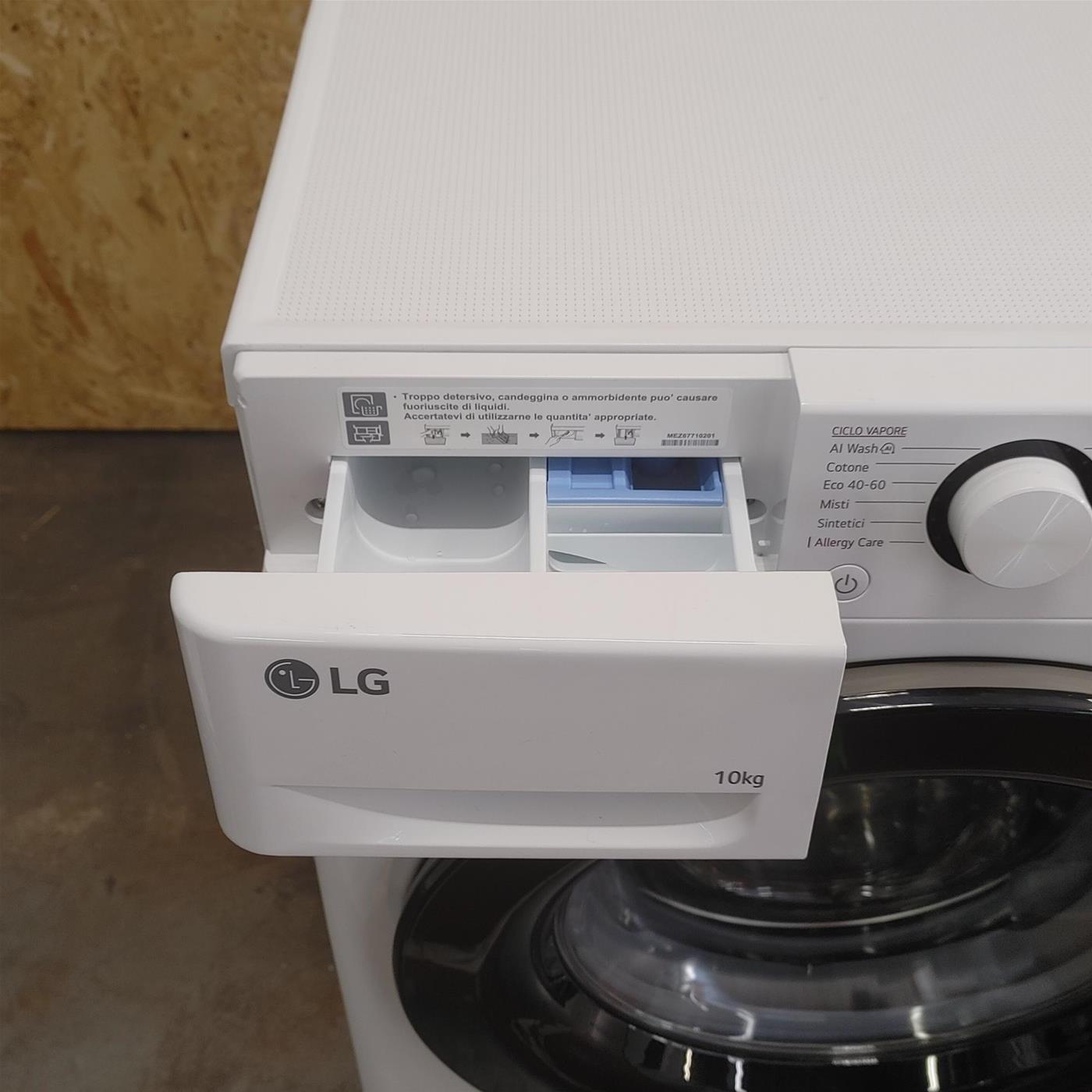 LG F4R3010NSWB Lavatrice 10kg AI DD, Classe A-10%, 1400 giri, Lavaggio a vapore