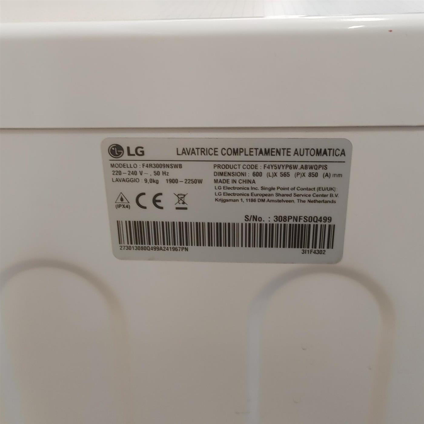 LG F4WV310SAE lavatrice Caricamento frontale 10,5 kg 1400 Giri/min A Bianco