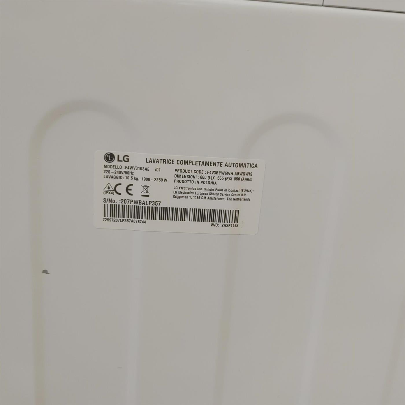 LG F4WV310SAE lavatrice Caricamento frontale 10,5 kg 1400 Giri/min A Bianco