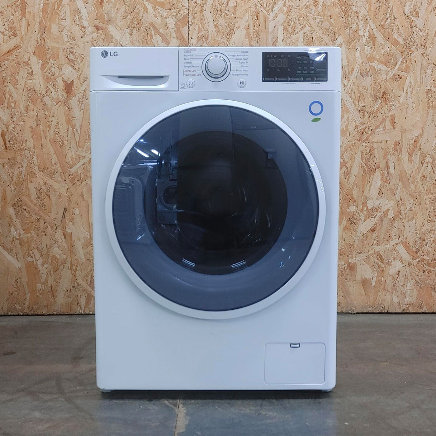 Lavatrice LG F2WV3S7SHE Caricamento frontale 7 kg 1200 Giri/min Bianco